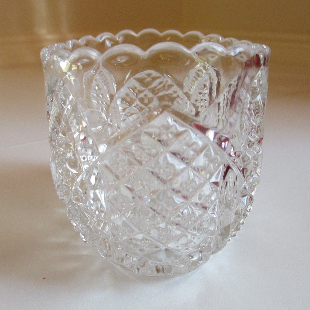 Lead Crystal mini handleless basket - Picture 3 of 8